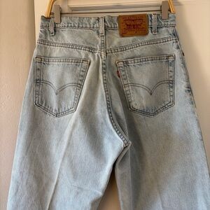 Vintage Levi’s 560 Jeans